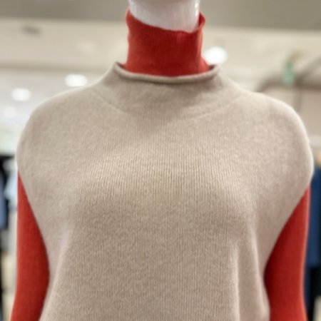 라운드 니트 베스트