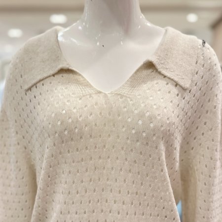 오픈 카라 니트