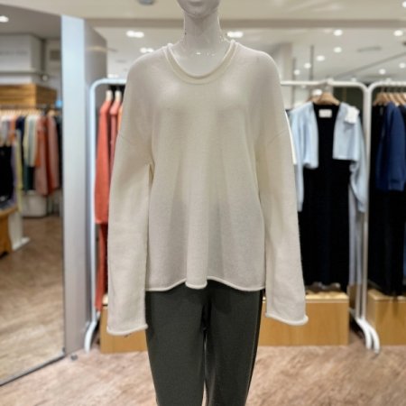 U넥 데일리 니트