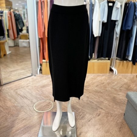 캐시미어 언발 롱 스커트