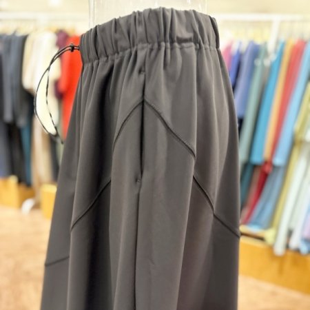 스트링 A라인스커트