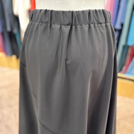 스트링 A라인스커트