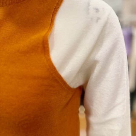 크롭 라운드 니트 베스트