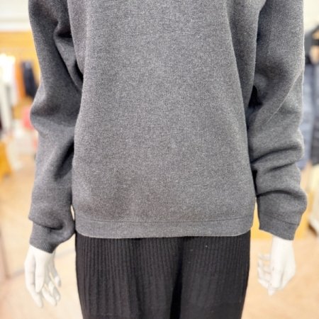 캐주얼 라운드 니트