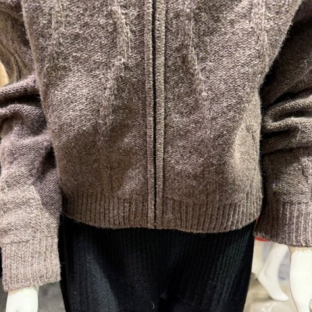 카라넥 집업 가디건