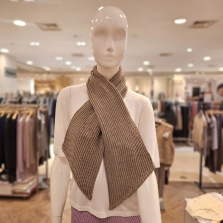 울 3D 홀가먼트니트 머플러