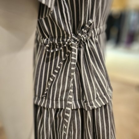 허리 스트랩 스트라이프 롱 원피스