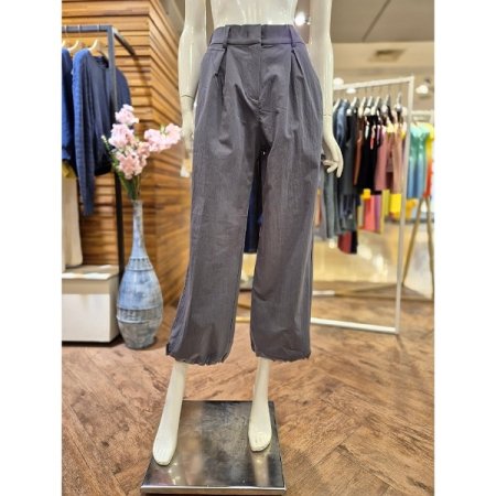 세컨스킨 밑단스트링 핀턱 와이드팬츠