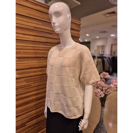 네모 격자 라운드 니트