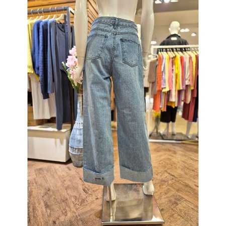 밑단 롤업 자수 통 와이드 팬츠