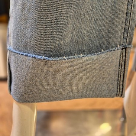 밑단 롤업 자수 통 와이드 팬츠