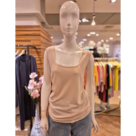 스퀘어넥 민소매 니트