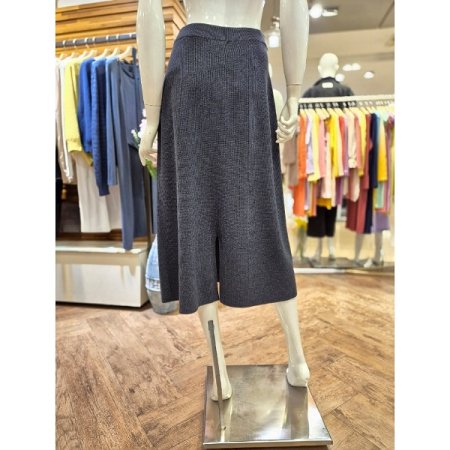 뒷트임 A라인 니트 스커트