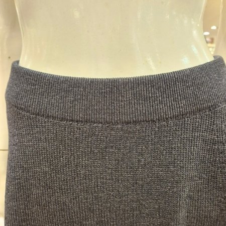 뒷트임 A라인 니트 스커트