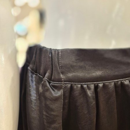 실킷 슬릿 훌 스커트