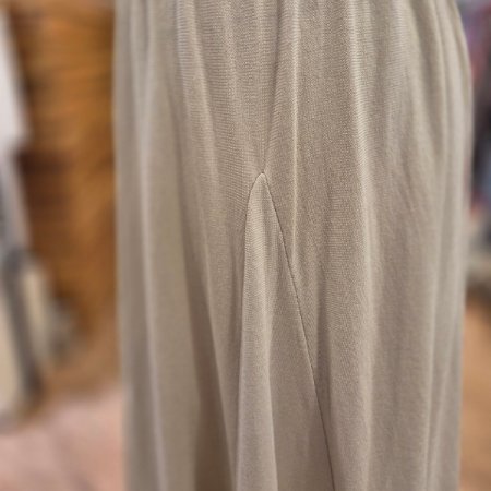 심리스 A라인 롱 스커트