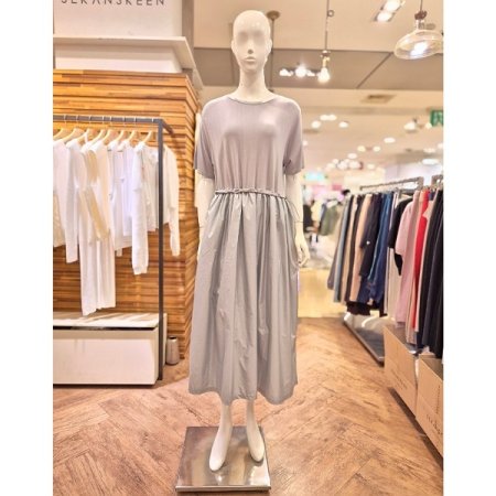 심리스 하이브리드 주름 원피스