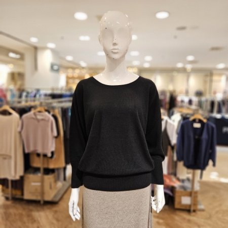 3D 브리엘 라운드넥 니트