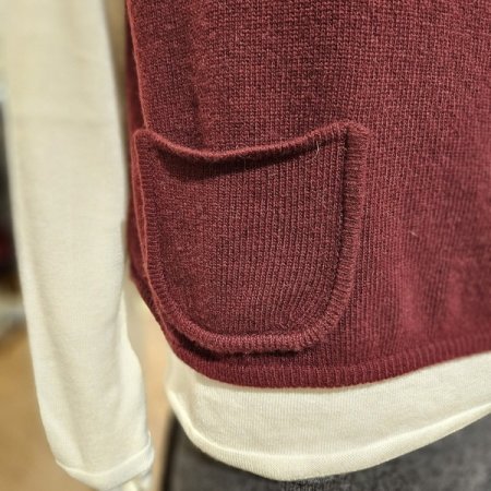 양포켓 반터틀넥 니트베스트