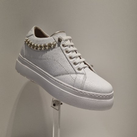 여성키높이스니커즈