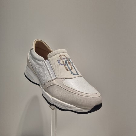 여성키높이스니커즈