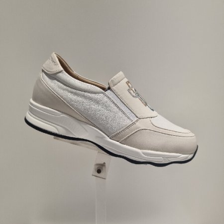 여성키높이스니커즈