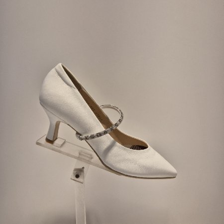 여성 백색 정장 구두