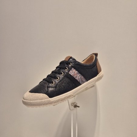 닥스 여성스니커즈