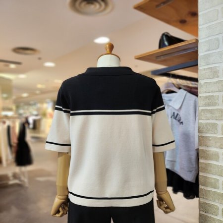 배색 포인트 앞 단추 니트