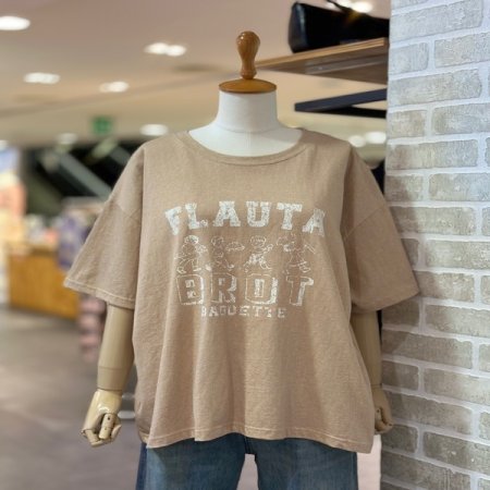 바게트 피그 티셔츠