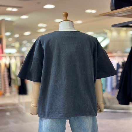 바게트 피그 티셔츠