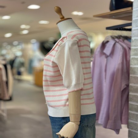 진주 버튼 카라 스웨터