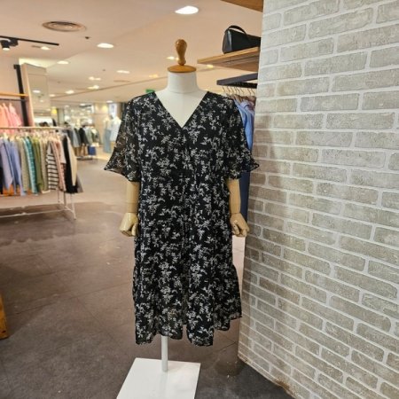 플레어 소매 원피스