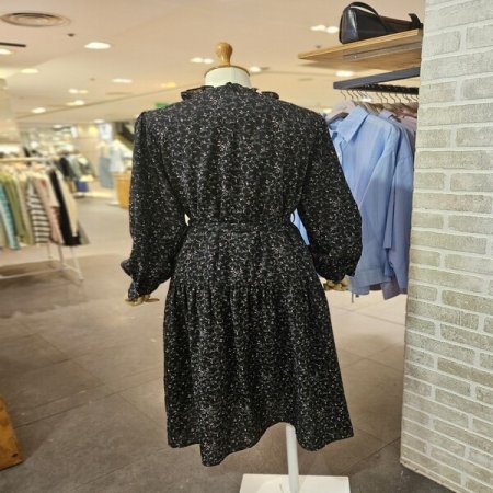 넥 프릴 플라워 원피스