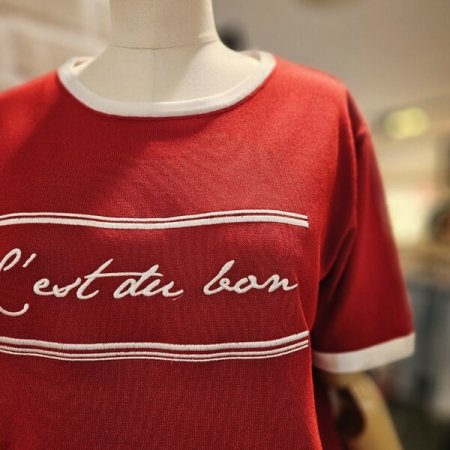 레터링 배색 니트