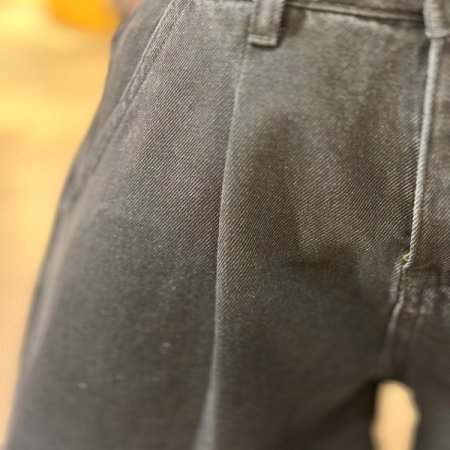 턱 데님 숏 팬츠