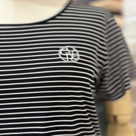 그로브 스트라이프 티셔츠