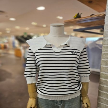 LCV 자수 스웨터