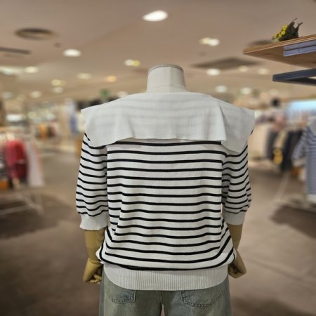 LCV 자수 스웨터