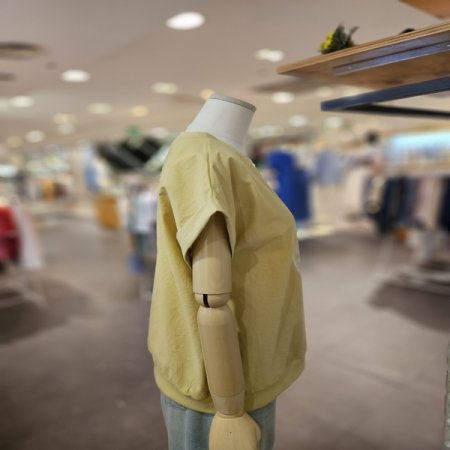 네츄럴 블라우스 티셔츠