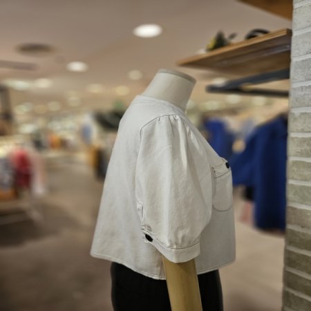 배색 스티치 퍼프 자켓