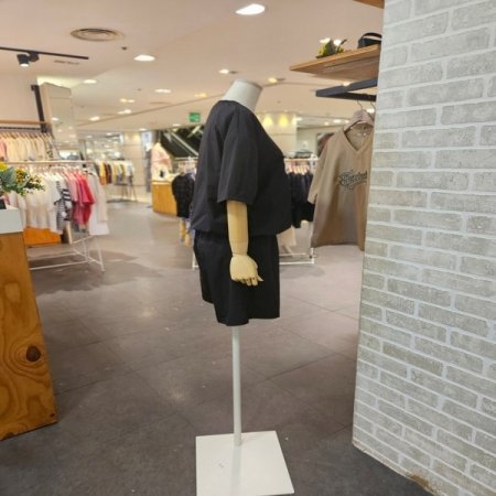 아노락 브이넥 티 숏팬츠 셋업