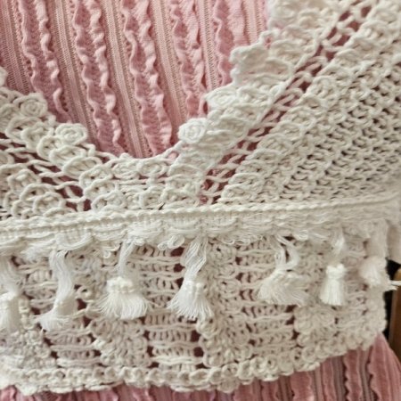 테슬 레이스 니트 베스트