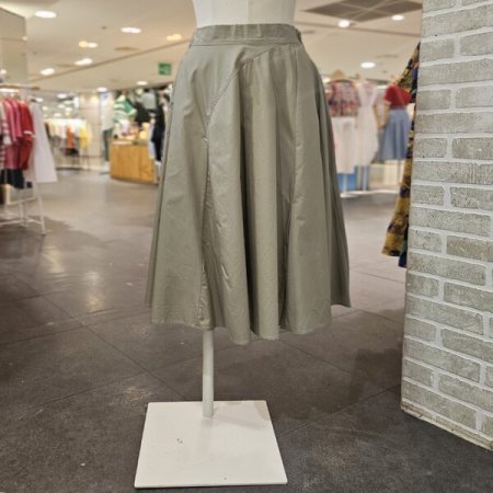 절개 트임 스커트