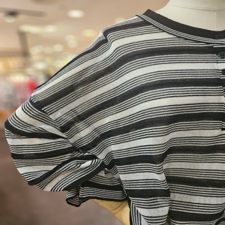 스티치 스트라이프 니트