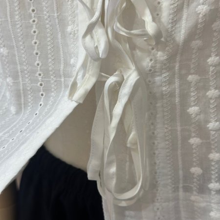 스트랩 리본 가디건