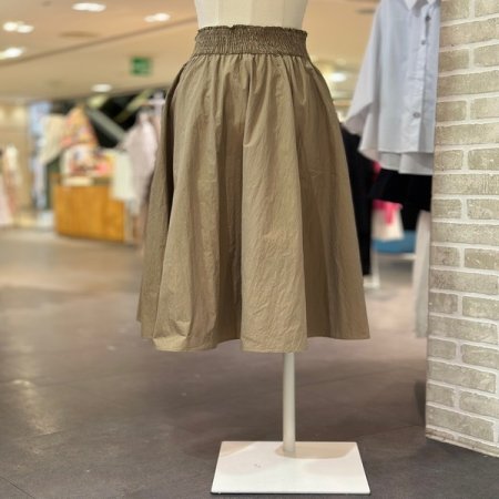 허리 스모킹 플레어 스커트