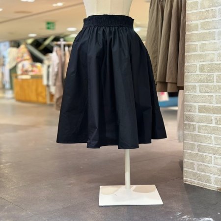 허리 스모킹 플레어 스커트