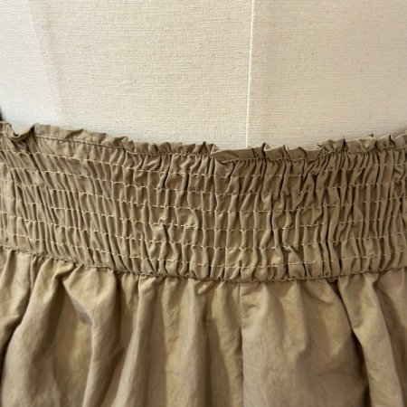 허리 스모킹 플레어 스커트