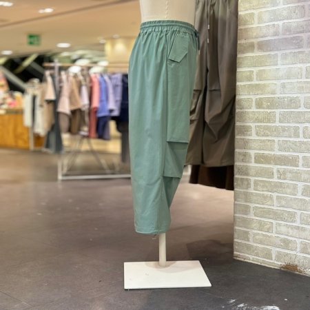 투턱 밴딩 팬츠